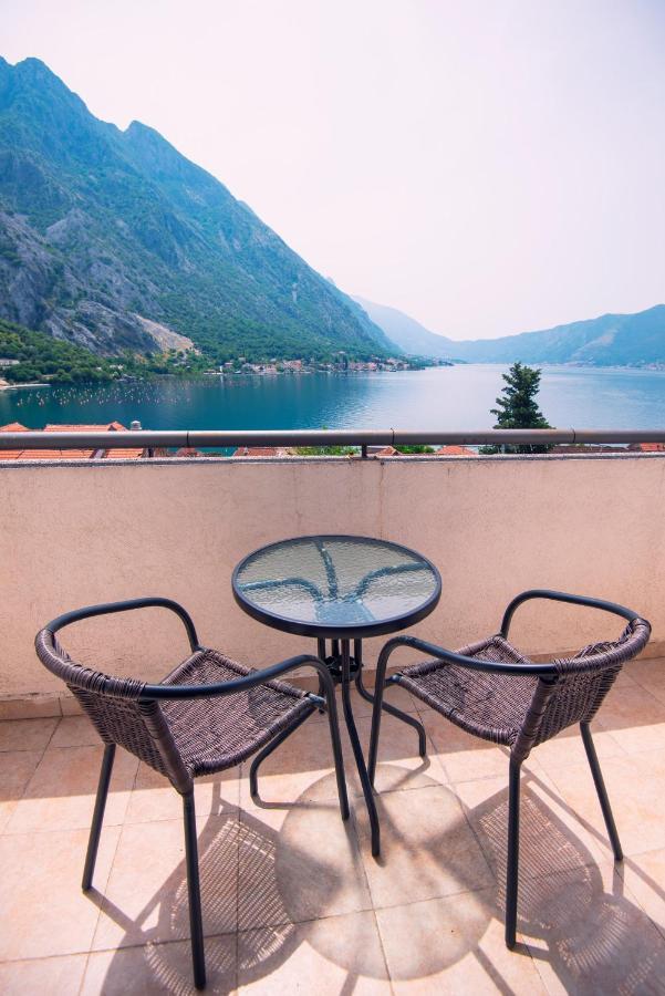 Gemma Di Cattaro Apartments Eksteriør bilde